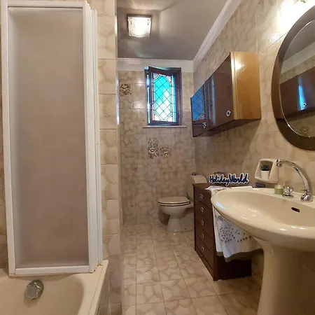 Apartment La Casa Di Daniela By World